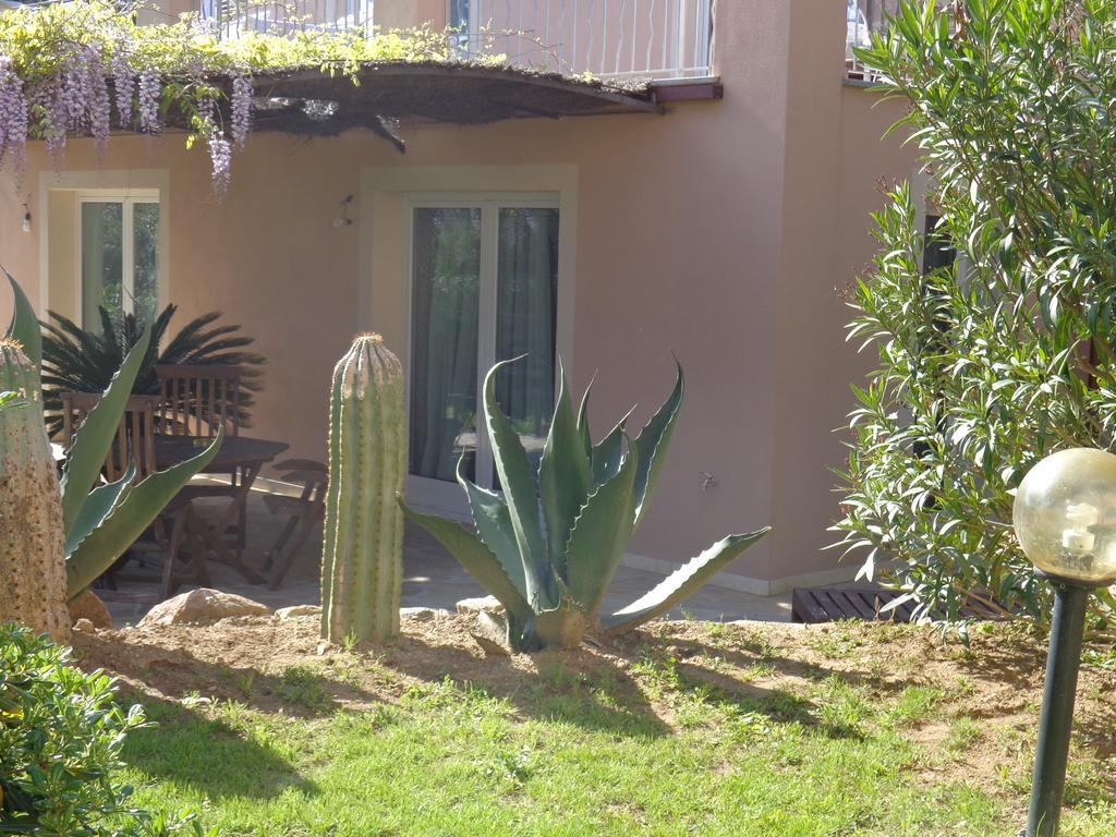 Appartement Villa Angelina Grimaud Zewnętrze zdjęcie